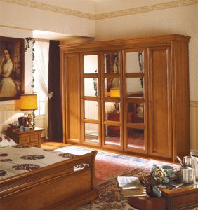 шкаф 3-х дв. h 243 с 1 зерк. (квадр.), Спальня CHOPIN, Спальни классика Италия